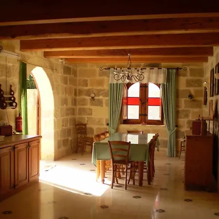 Ta'Karmni Farmhouse B&B Country house