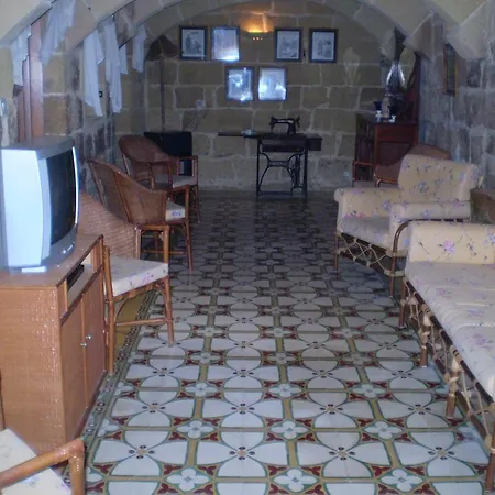 Ta'Karmni Farmhouse B&B Landhuis