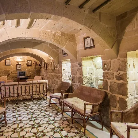 Country house Ta'Karmni Farmhouse B&B