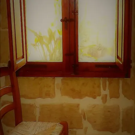 Ta'Karmni Farmhouse B&B Landhuis Għarb