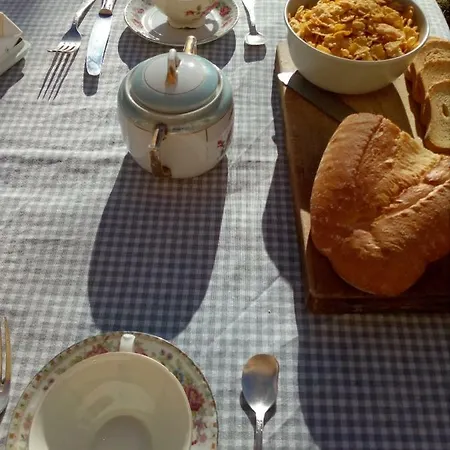 Landhuis Ta'Karmni Farmhouse B&B *