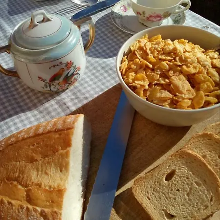 Landhuis Ta'Karmni Farmhouse B&B *